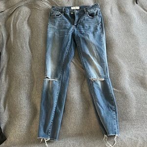 PacSun Mid-rise Skinny Jeans - Size 24